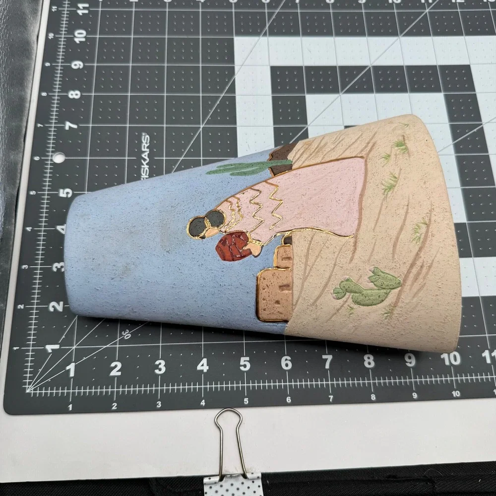 Pottery Vase Art 9